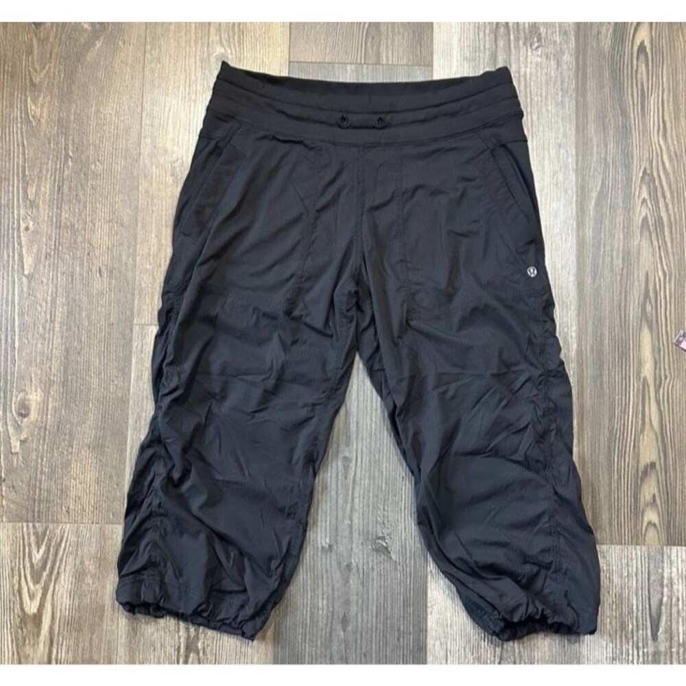 Lululemon Dance Studio Crop Pants Womes 6 Black Ruched Cuff Joggers Athleisure